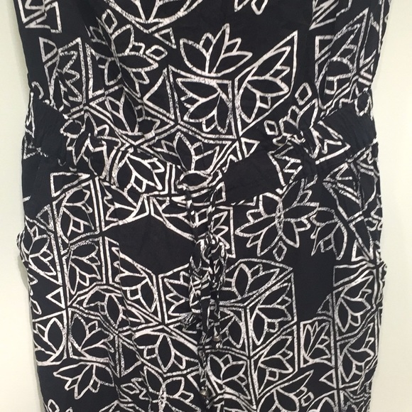 Black and White Printed Jumpsuit - Picture 3 of 6